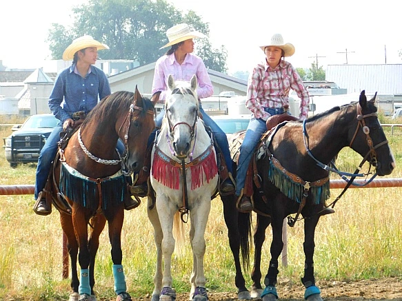 990B28355B7A34A2106D77