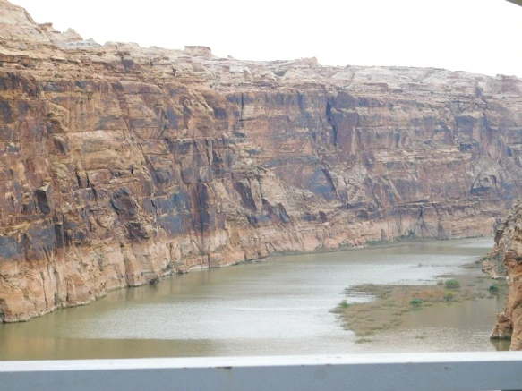 99317F3359B5E7070960B1