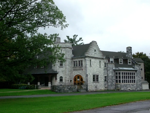 2043D94A4E7FE39719A700