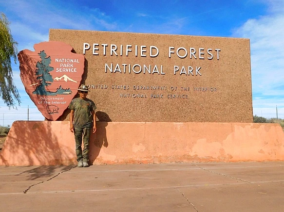 997FC63D5BE6777C3179B4