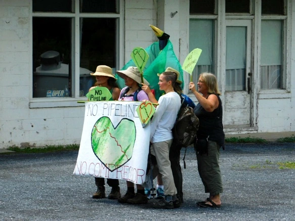 22421844594C91842A1AFA