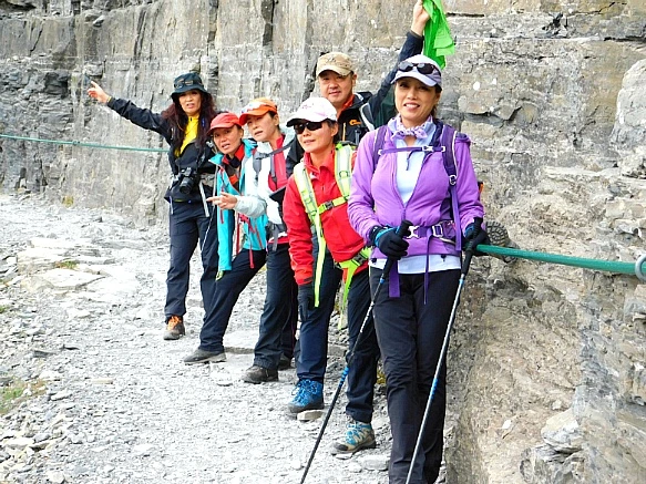 99B507445B9F2E5334BAF0