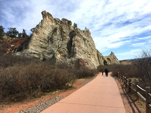 2706104956F5F68410D698