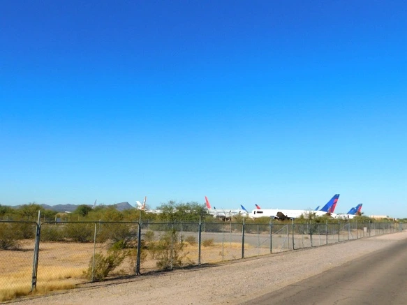 99E3BE335A28AE4A3C2313