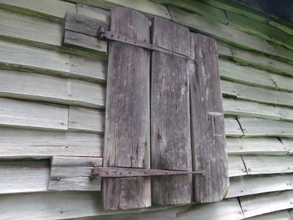 1442574A4E7FE3821AE375