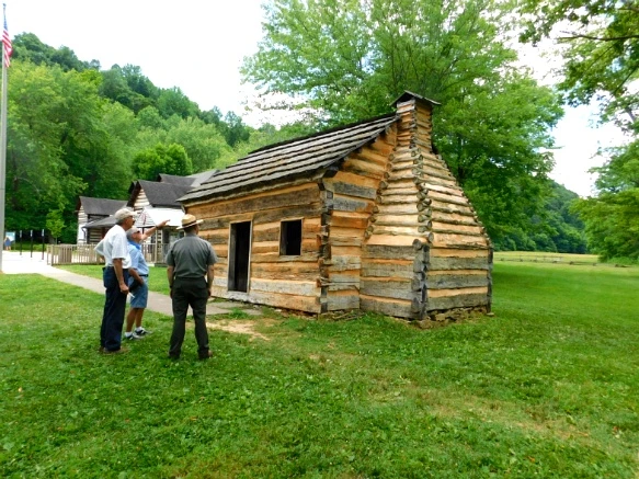 230B204C59484F6A14C820