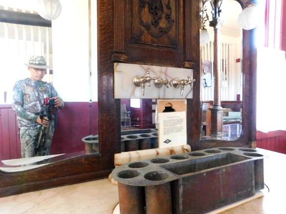 997EF33359ACDC3D11F910