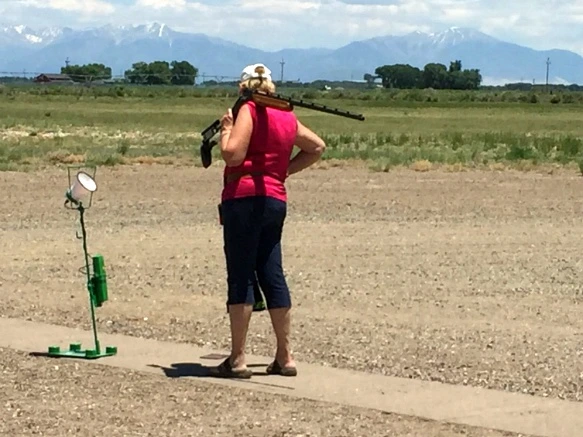 212D8537575F851F1E086E