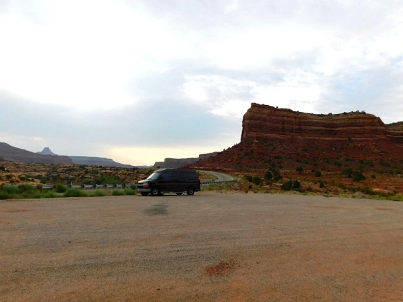 99563E3359B5E6F31BBD76