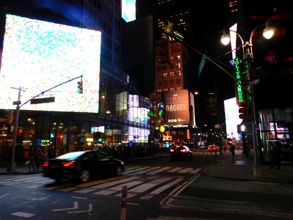 99B49B495B5944860DD6E9