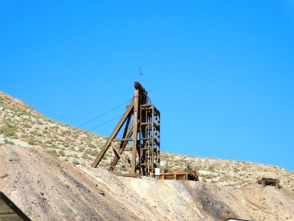 2126543457702DEB3046D1