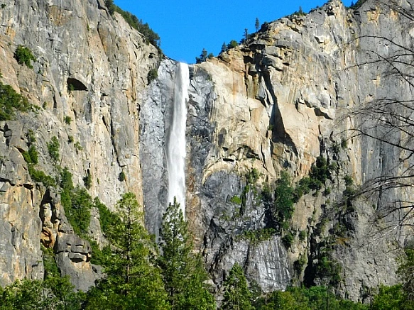 232DC63C57736C6B318F4B