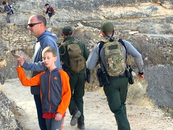 990DE6335A1F5A66322C04