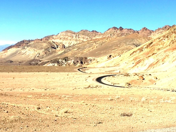 99E8B9335A2583EA36B2E8