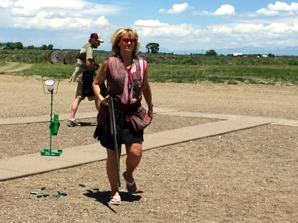 2738F537575F8525156D88