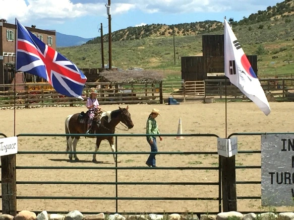 2227F43B575F840A0C7E48