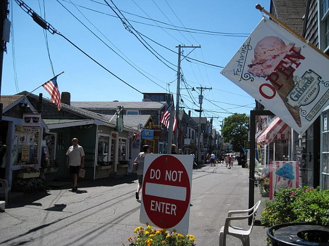 13588F2E4C82CC042E5B45