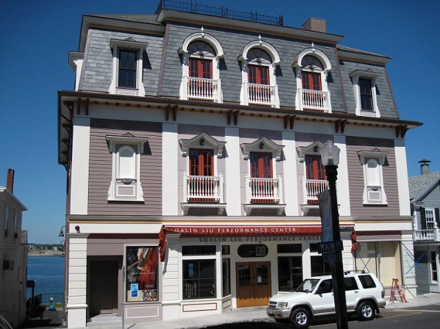 117E7E0D4C82DBE42BEDA9