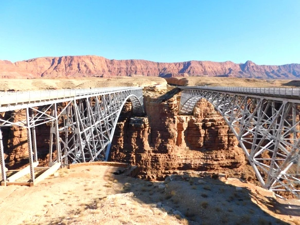 998CD7335A1E276C1FD16B