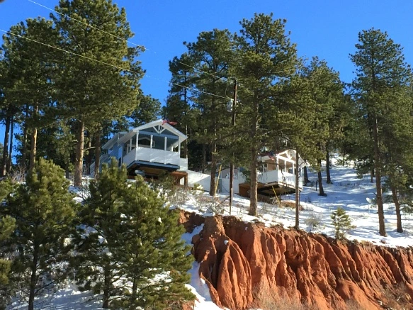 2130373A56F735401724D3