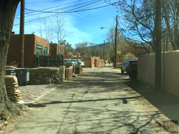 2650BB365716E60E20F8BA