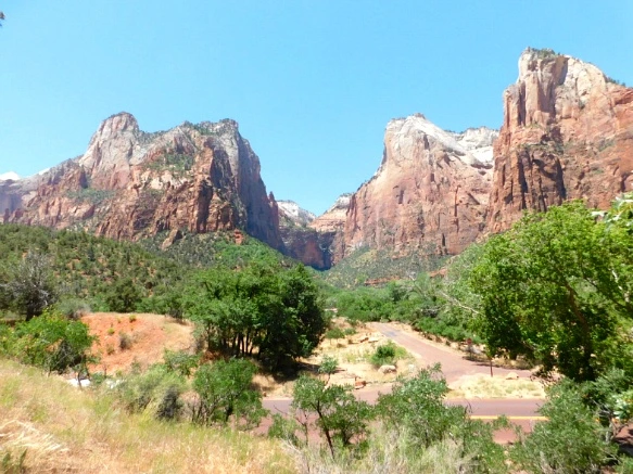 233B1E40576A136F118EB0