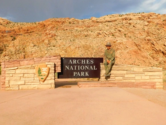 9958D63359B48457170281