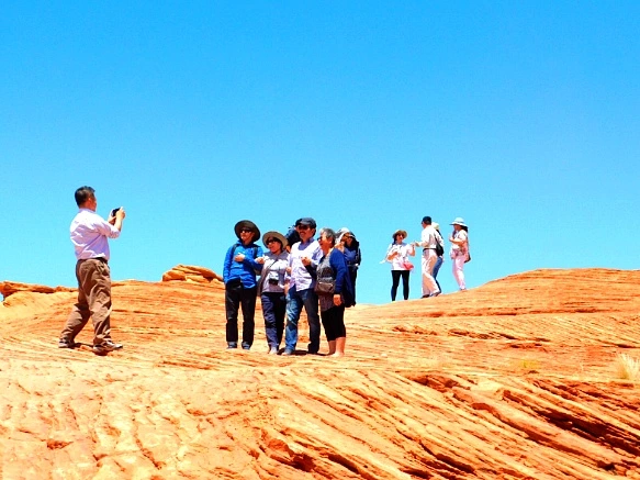 2452E93D576A002F143F9D