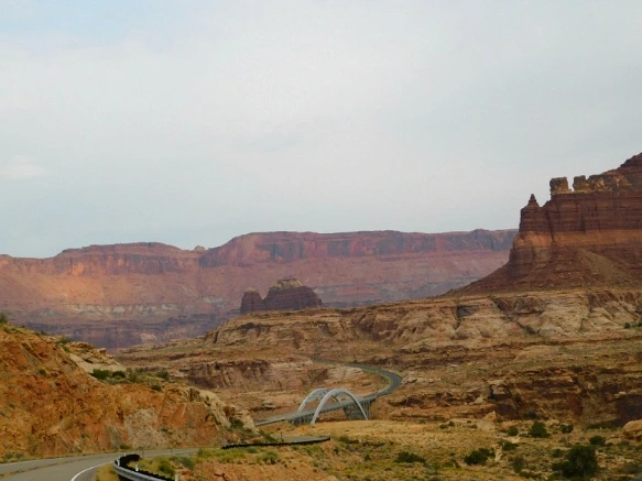 99AD573359B5E70520E383