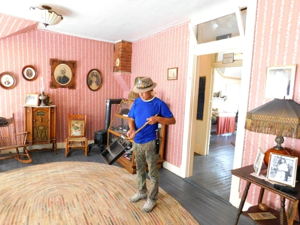 996E9B3F5B2DE496083850