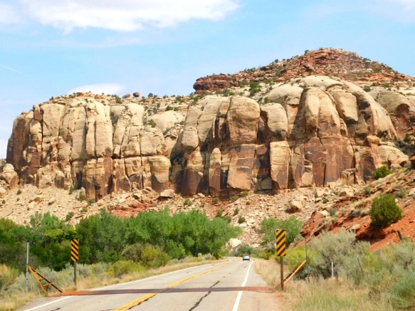 995E0F3359B4846A1B6E74