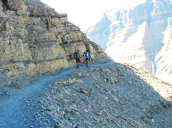 99FAC6505B95AF5E2EBABC