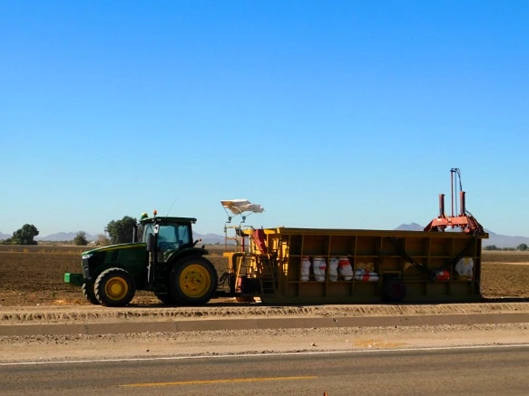 996EEB335A28AE6608B6BF