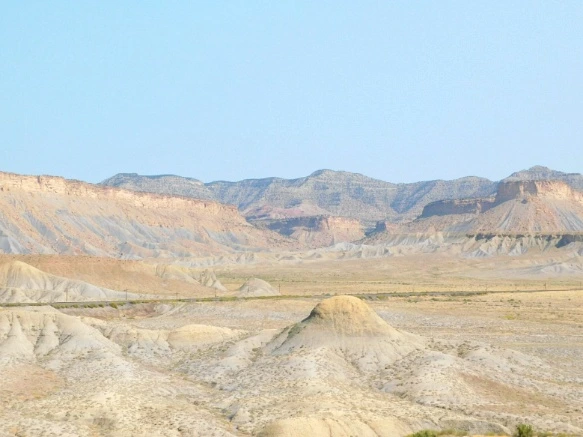 9999073359B1EDE325E662