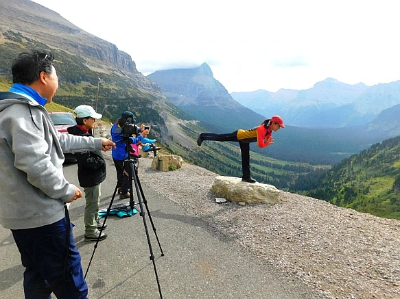 9959C3445B9F2E2722C5B2