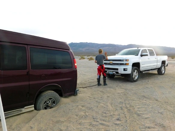 9940F3335A20B0F70C5E3F