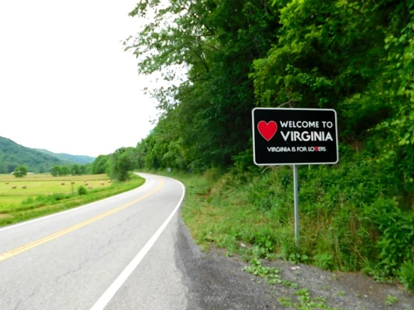 25597E43594C90222395F5