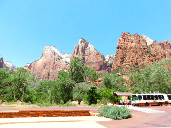 27260940576A136D24ED22