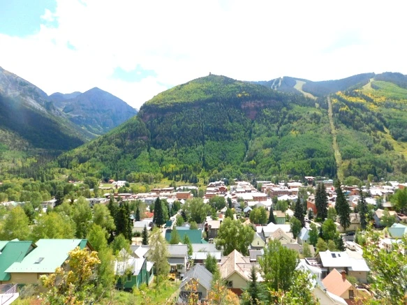 99E7183359BF470619B9D4