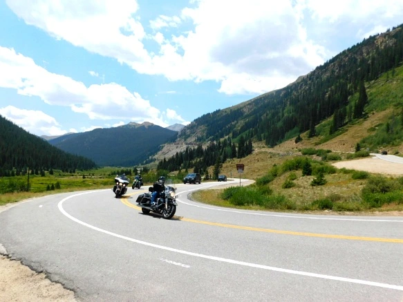 9993DD4B5B6BA305233107