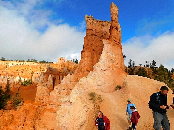 999E0F445BC569BE2B369D