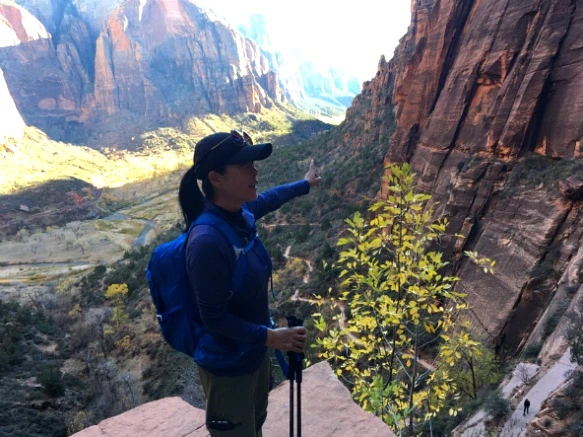 9965B0335A1CB7710574BE