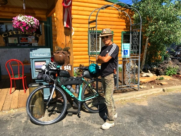 9932EE465B29F7321EECBE