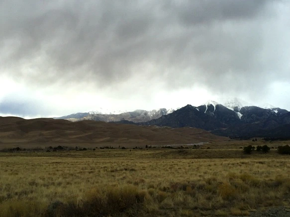 2427CB505700332F28A377