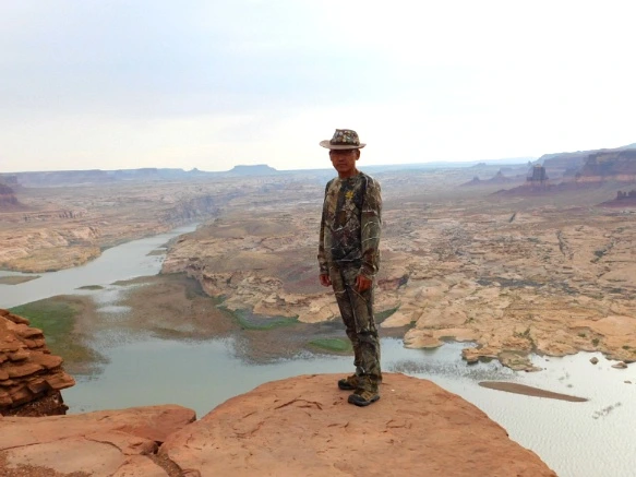 9915C03359B5E71F1CDED4