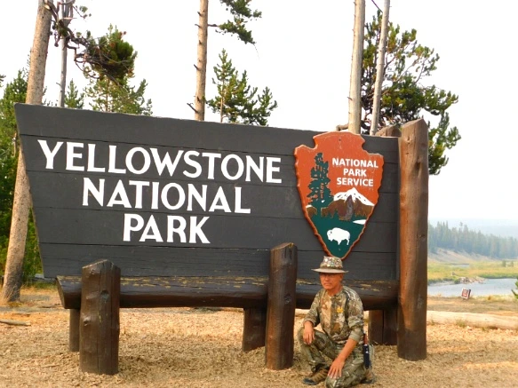 996FB93359AF100C25BDBD