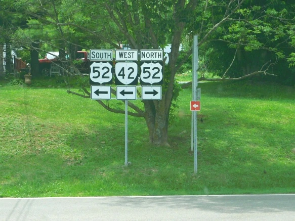 2126E13D595030551E0A44