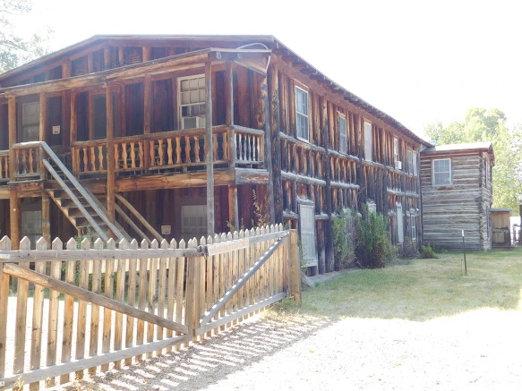 999F773359AD6793262DA5