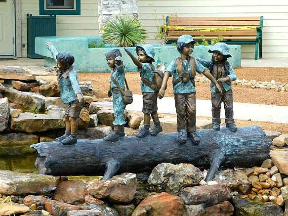 990FA33A5BF9F9D2032D63