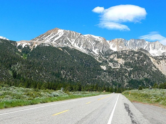 22572A3F57702E472B3C08